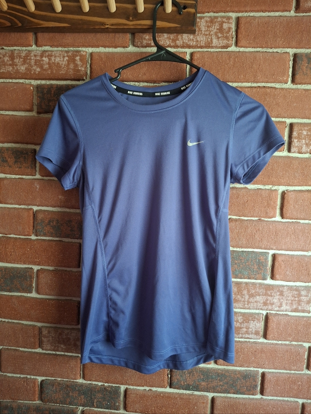 Nike Women’s Short Sleeve Performance Tee